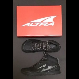 ALTRA MEN'S LONE PEAK 4 MID MESH BLACK HIKING SHOE
